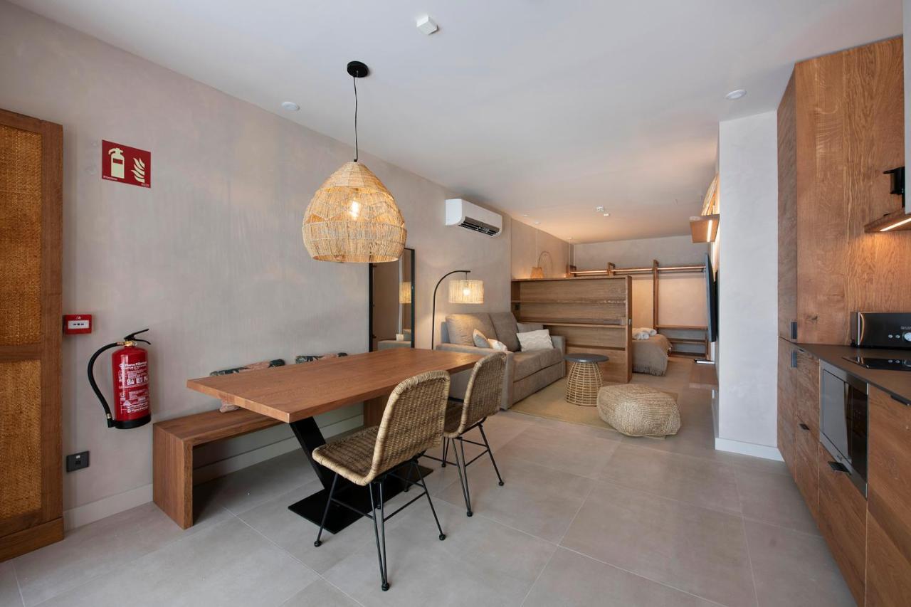 Apartamentos Balisse Castelldefels Extérieur photo