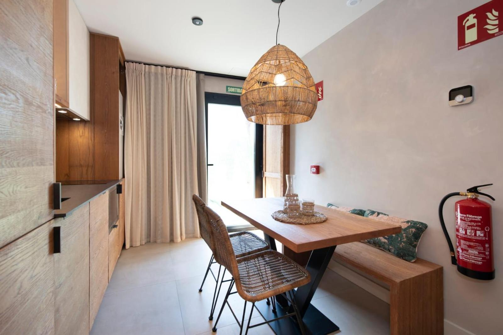 Apartamentos Balisse Castelldefels Extérieur photo